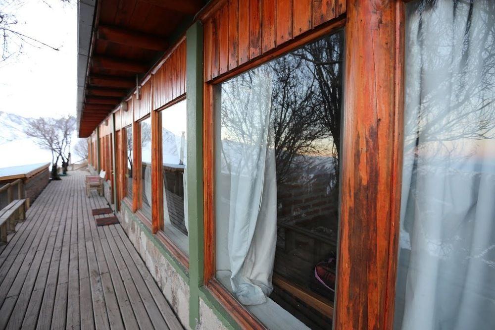 ואיה נבאדו Lodge Cordillera מראה חיצוני תמונה