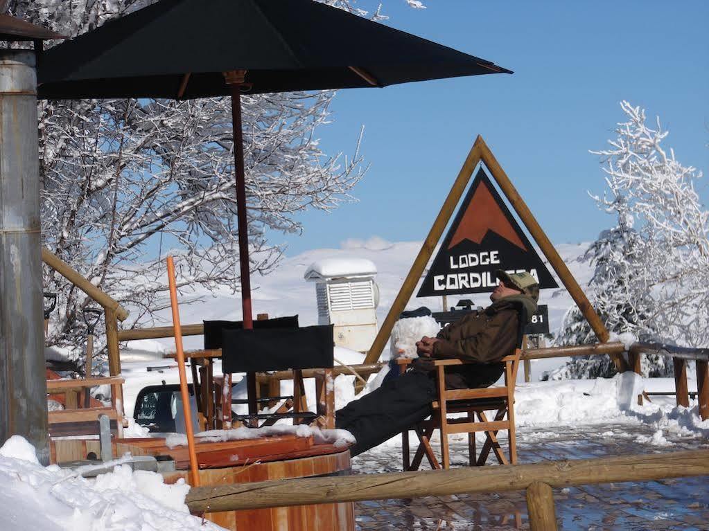 ואיה נבאדו Lodge Cordillera מראה חיצוני תמונה